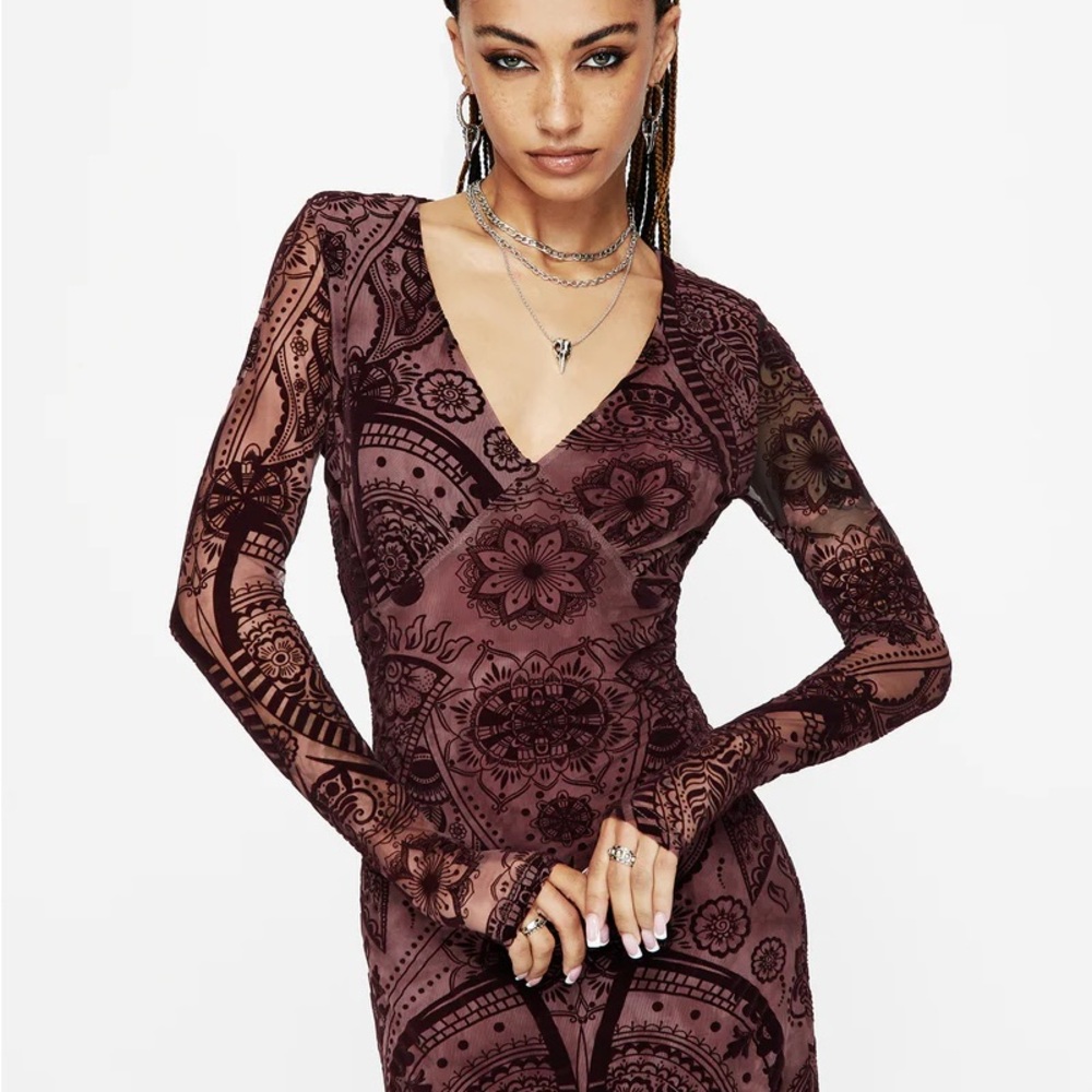 NEW Disturbia Loveday Paisley Mermaid MIDI Dress - Picture 4 of 8